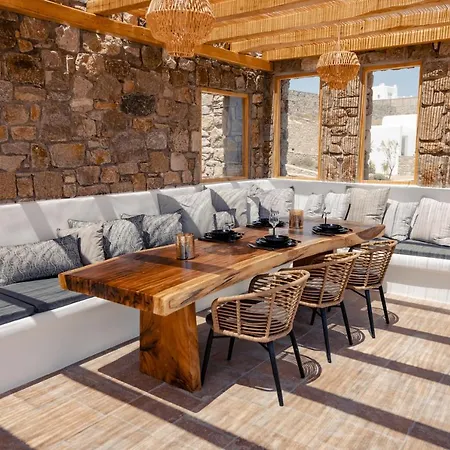 Sapphire Black Villa *